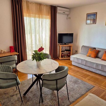 One Bedroom Apartment Ljilja Sveti Stefan Εξωτερικό φωτογραφία