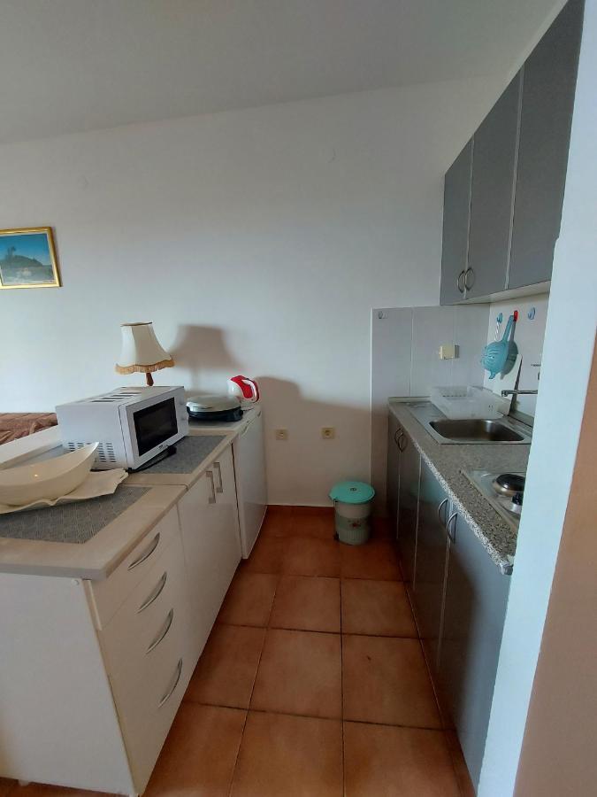 One Bedroom Apartment Ljilja Sveti Stefan Εξωτερικό φωτογραφία