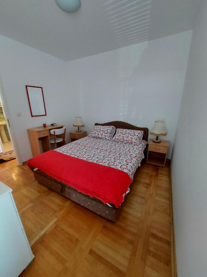 One Bedroom Apartment Ljilja Sveti Stefan Εξωτερικό φωτογραφία